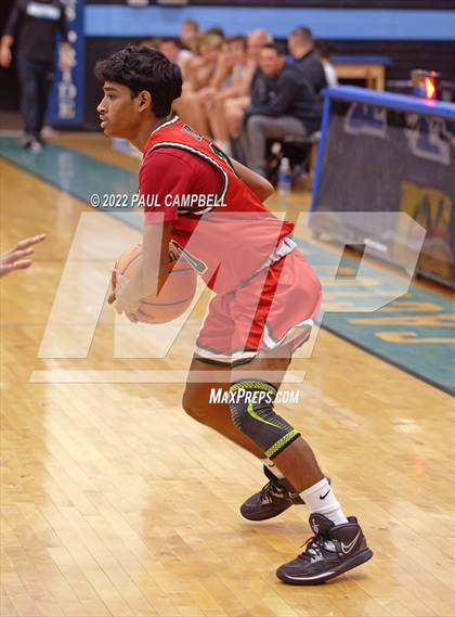 Thumbnail 3 in Corona del Mar vs Alhambra (Winter Hoops Shootout) photogallery.