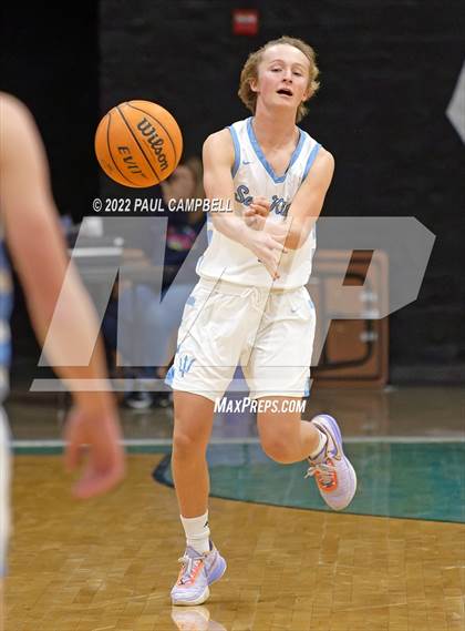 Thumbnail 3 in Corona del Mar vs Alhambra (Winter Hoops Shootout) photogallery.