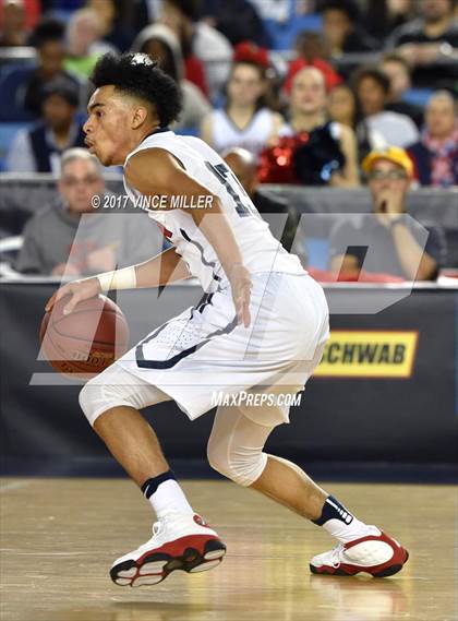Thumbnail 1 in Nathan Hale vs. Stanwood (WIAA 3A Quarterfinal)  photogallery.