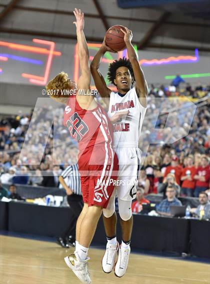 Thumbnail 1 in Nathan Hale vs. Stanwood (WIAA 3A Quarterfinal)  photogallery.