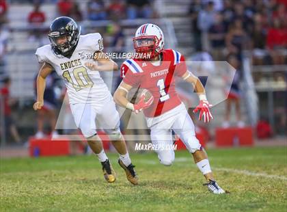 Thumbnail 3 in Enochs @ Beyer photogallery.
