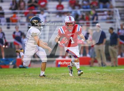 Thumbnail 2 in Enochs @ Beyer photogallery.