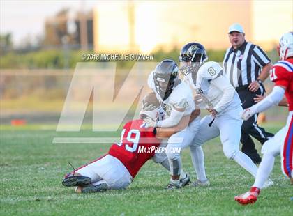 Thumbnail 1 in Enochs @ Beyer photogallery.