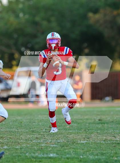 Thumbnail 1 in Enochs @ Beyer photogallery.