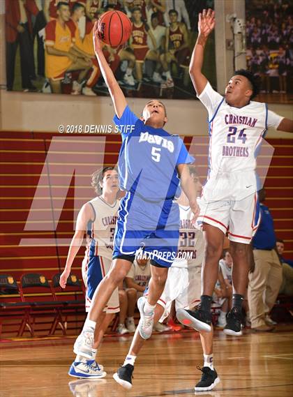 Thumbnail 3 in Christian Brothers vs. Davis (Jesuit JV Tournament) photogallery.