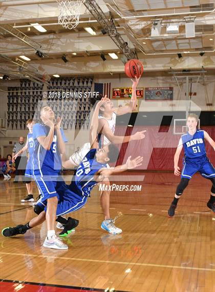 Thumbnail 1 in Christian Brothers vs. Davis (Jesuit JV Tournament) photogallery.