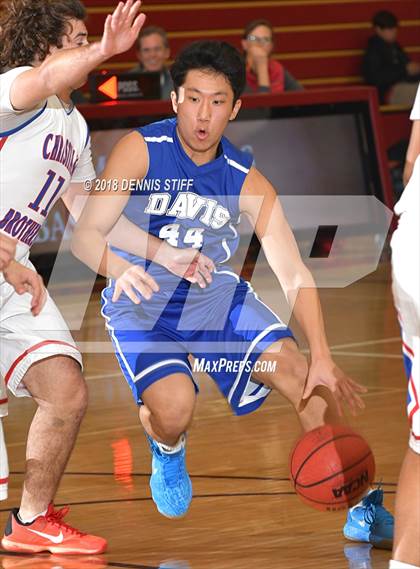 Thumbnail 2 in Christian Brothers vs. Davis (Jesuit JV Tournament) photogallery.