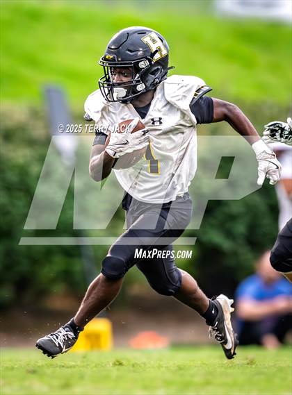 Thumbnail 1 in Hendersonville vs. Mount Juliet (Mount Juliet Scrimmage) photogallery.
