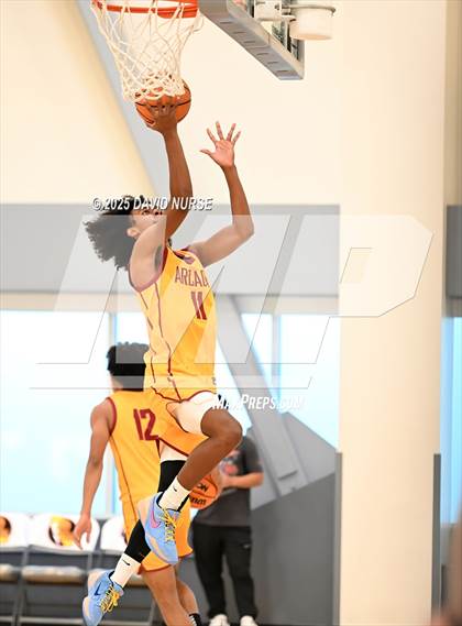 Thumbnail 2 in Oak Hills v Arcadia (SCIBCA Cali Live NCAA Viewing Tournament) photogallery.