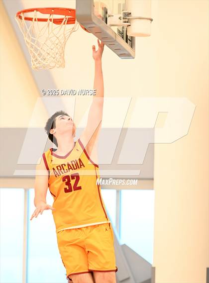 Thumbnail 2 in Oak Hills v Arcadia (SCIBCA Cali Live NCAA Viewing Tournament) photogallery.