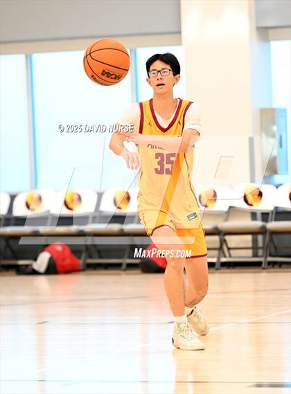 Thumbnail 2 in Oak Hills v Arcadia (SCIBCA Cali Live NCAA Viewing Tournament) photogallery.
