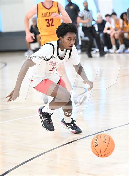 Thumbnail 3 in Oak Hills v Arcadia (SCIBCA Cali Live NCAA Viewing Tournament) photogallery.