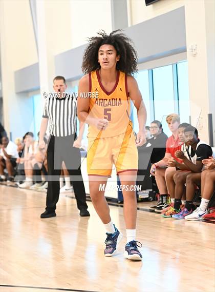 Thumbnail 2 in Oak Hills v Arcadia (SCIBCA Cali Live NCAA Viewing Tournament) photogallery.