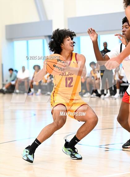 Thumbnail 3 in Oak Hills v Arcadia (SCIBCA Cali Live NCAA Viewing Tournament) photogallery.