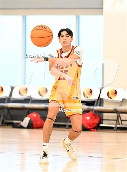 Thumbnail 3 in Oak Hills v Arcadia (SCIBCA Cali Live NCAA Viewing Tournament) photogallery.
