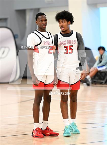 Thumbnail 1 in Oak Hills v Arcadia (SCIBCA Cali Live NCAA Viewing Tournament) photogallery.