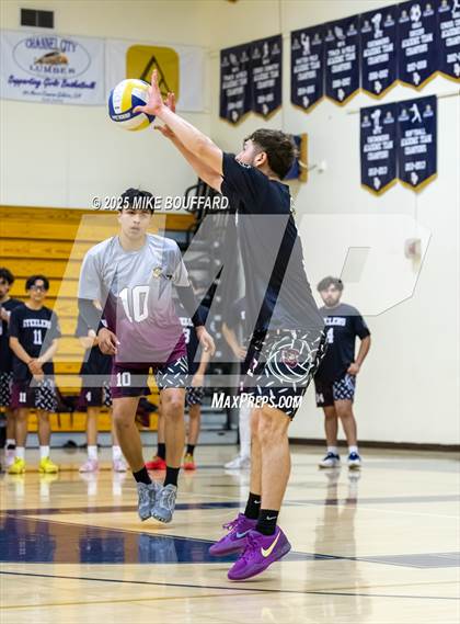 Thumbnail 1 in Fontana vs Dos Pueblos (CIF-SS D4 Round 2 Playoff) photogallery.