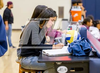 Thumbnail 1 in Fontana vs Dos Pueblos (CIF-SS D4 Round 2 Playoff) photogallery.
