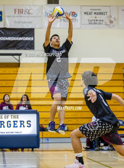 Thumbnail 1 in Fontana vs Dos Pueblos (CIF-SS D4 Round 2 Playoff) photogallery.
