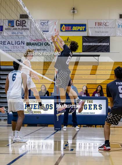 Thumbnail 3 in Fontana vs Dos Pueblos (CIF-SS D4 Round 2 Playoff) photogallery.