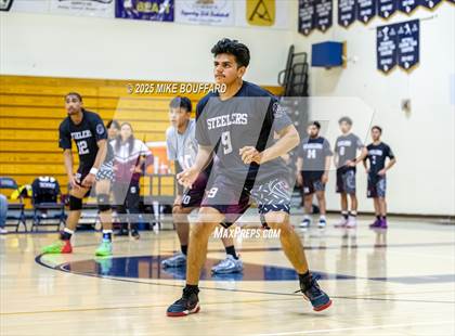 Thumbnail 1 in Fontana vs Dos Pueblos (CIF-SS D4 Round 2 Playoff) photogallery.