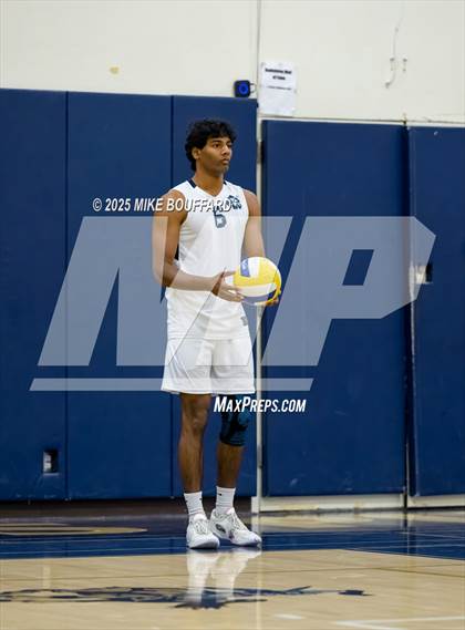 Thumbnail 3 in Fontana vs Dos Pueblos (CIF-SS D4 Round 2 Playoff) photogallery.