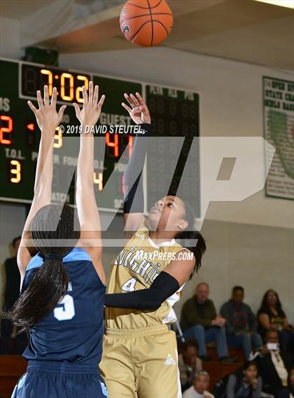 Thumbnail 3 in Centennial vs. Bishop Montgomery (St. Mary's Stockton MLK Showcase) photogallery.