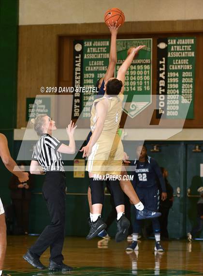 Thumbnail 2 in Centennial vs. Bishop Montgomery (St. Mary's Stockton MLK Showcase) photogallery.