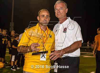 Thumbnail 2 in Canton vs. Fordson (Prep Football Classic) photogallery.