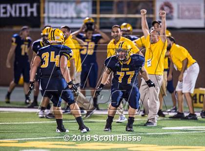 Thumbnail 3 in Canton vs. Fordson (Prep Football Classic) photogallery.
