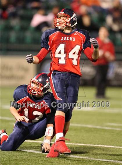 Thumbnail 3 in Baker vs. North Tonawanda (NYSPHSAA Class AA Semifinal) photogallery.