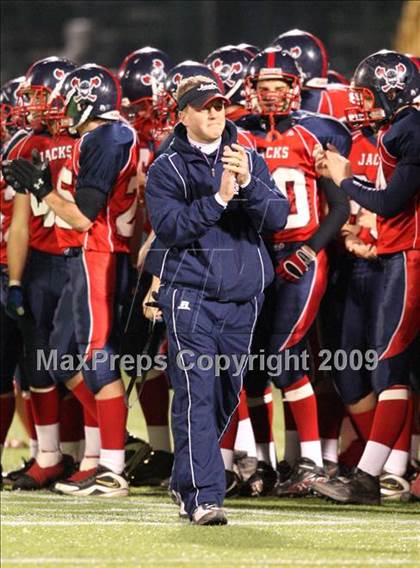 Thumbnail 1 in Baker vs. North Tonawanda (NYSPHSAA Class AA Semifinal) photogallery.