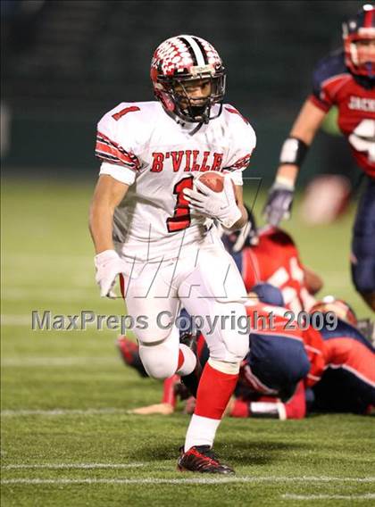 Thumbnail 2 in Baker vs. North Tonawanda (NYSPHSAA Class AA Semifinal) photogallery.