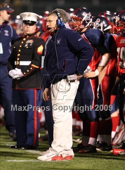 Thumbnail 3 in Baker vs. North Tonawanda (NYSPHSAA Class AA Semifinal) photogallery.