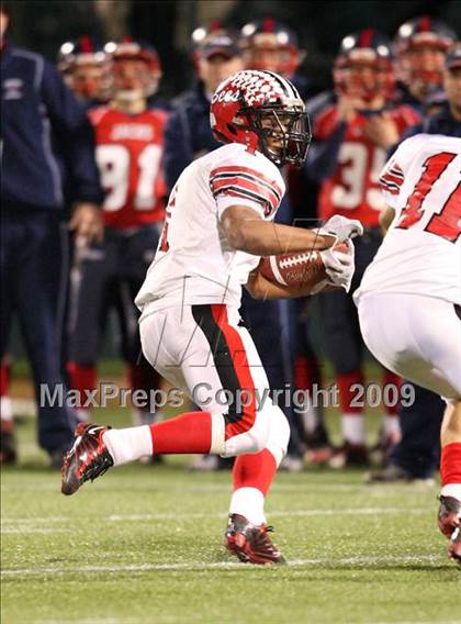 Thumbnail 2 in Baker vs. North Tonawanda (NYSPHSAA Class AA Semifinal) photogallery.