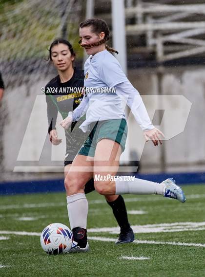Thumbnail 3 in Hilmar vs. Argonaut (CIF SJS D5 Final) photogallery.