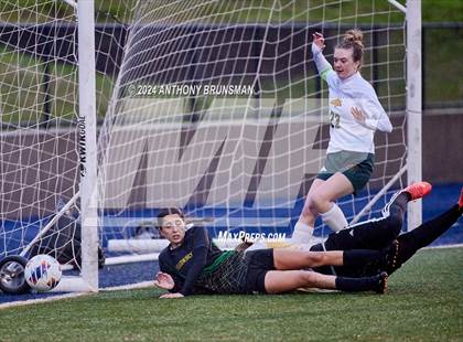 Thumbnail 3 in Hilmar vs. Argonaut (CIF SJS D5 Final) photogallery.