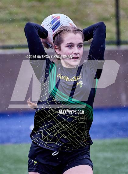 Thumbnail 2 in Hilmar vs. Argonaut (CIF SJS D5 Final) photogallery.