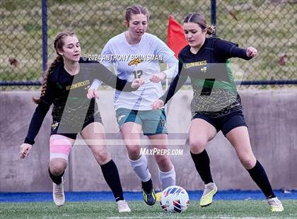 Thumbnail 2 in Hilmar vs. Argonaut (CIF SJS D5 Final) photogallery.
