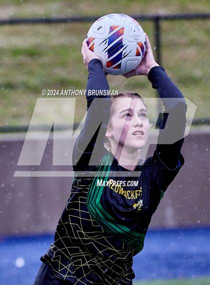 Thumbnail 3 in Hilmar vs. Argonaut (CIF SJS D5 Final) photogallery.