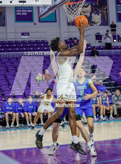 Thumbnail 1 in Winter Haven vs North Laurel (City of Palms Classic) photogallery.