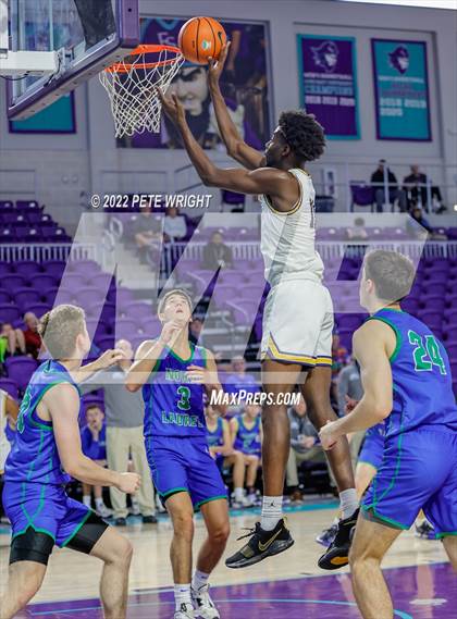 Thumbnail 3 in Winter Haven vs North Laurel (City of Palms Classic) photogallery.