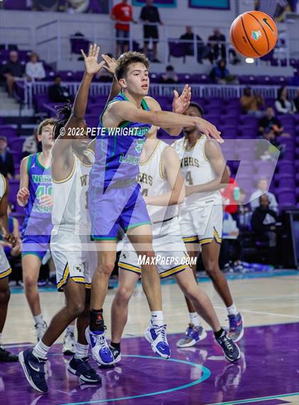 Thumbnail 1 in Winter Haven vs North Laurel (City of Palms Classic) photogallery.
