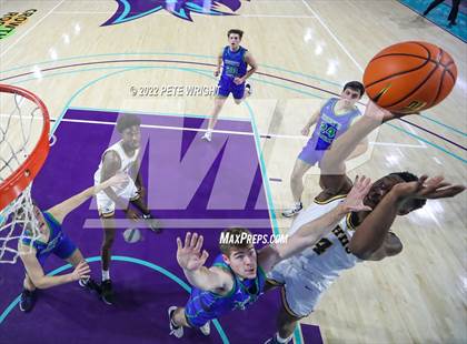 Thumbnail 2 in Winter Haven vs North Laurel (City of Palms Classic) photogallery.