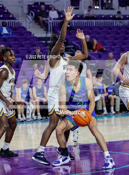 Thumbnail 3 in Winter Haven vs North Laurel (City of Palms Classic) photogallery.