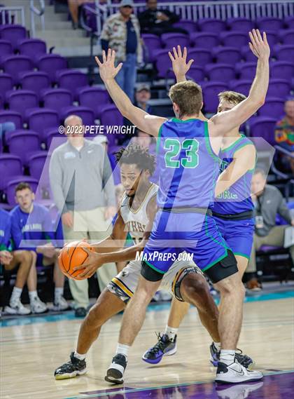 Thumbnail 2 in Winter Haven vs North Laurel (City of Palms Classic) photogallery.