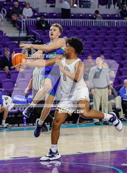 Thumbnail 3 in Winter Haven vs North Laurel (City of Palms Classic) photogallery.