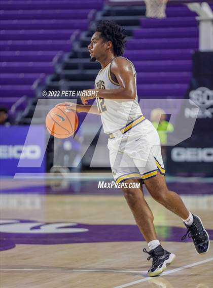 Thumbnail 2 in Winter Haven vs North Laurel (City of Palms Classic) photogallery.