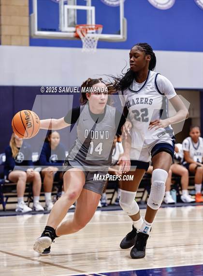 Thumbnail 3 in Bishop O'Dowd @ Sierra Canyon photogallery.