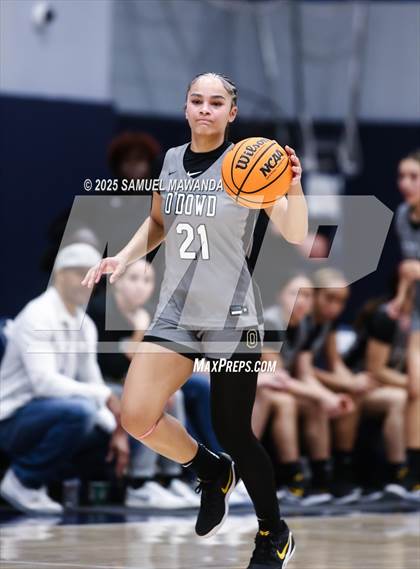 Thumbnail 2 in Bishop O'Dowd @ Sierra Canyon photogallery.